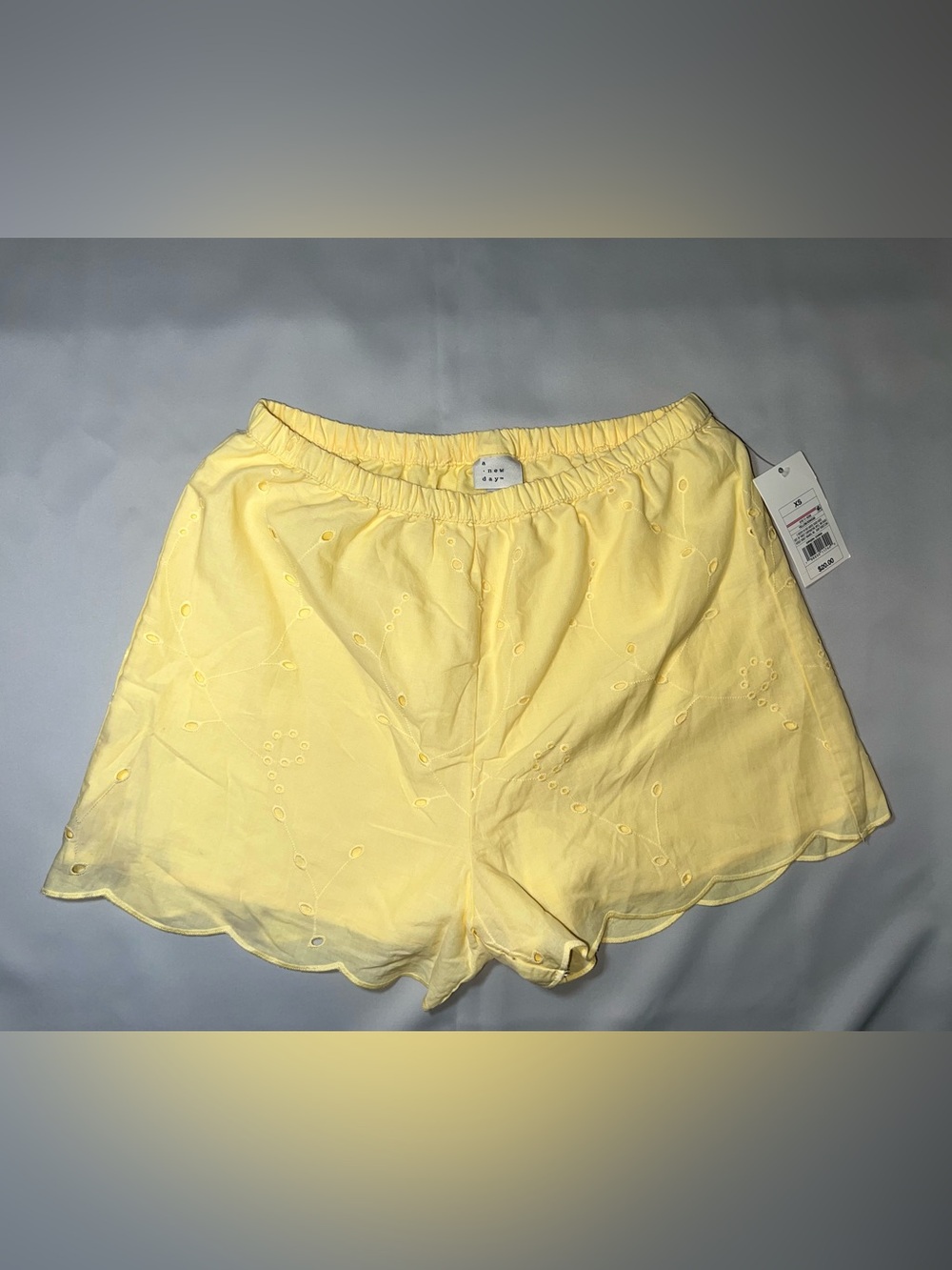A New Day Yellow Eyelet Embroidered Shorts NWT XS